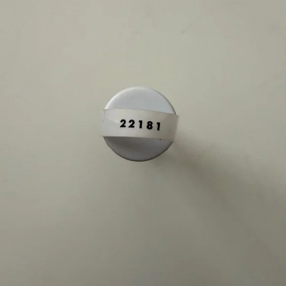 e.l.f. Lip Lacquer Sheer Clear Color, Infused With Vitamins A & E - Picture 11 of 14